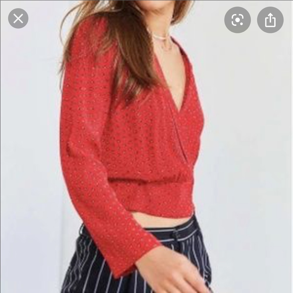 💕SALE💕Urban Outfitter Cooperative Red Floral Top - Picture 2 of 8